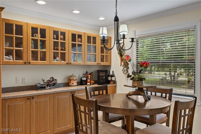 Foto del edificio - 5730 Cedar Tree Ln