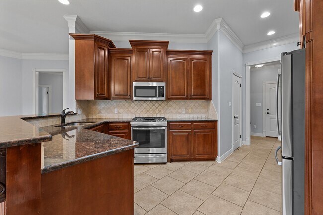 Foto del edificio - 395 Half Moon Ct