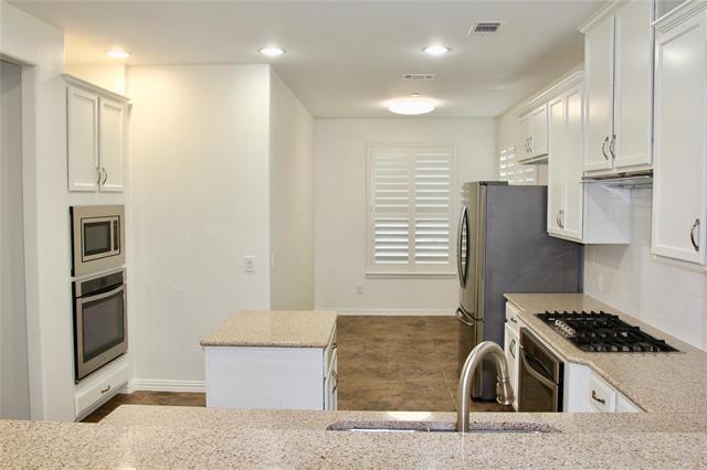 Foto del edificio - 4821 Bayview Dr