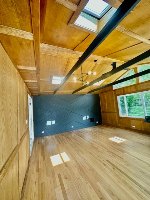Foto del edificio - 2112 Old Elm Rd