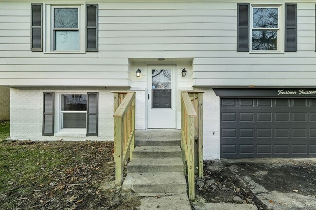 Foto del edificio - Check out this beautiful and spacious home.  Located in Irvington with access to Warren Twp schools.