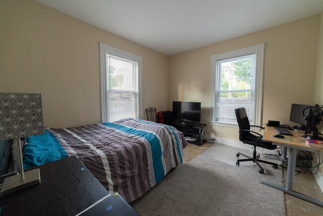 Bedroom 2 - 21 Granville Ave