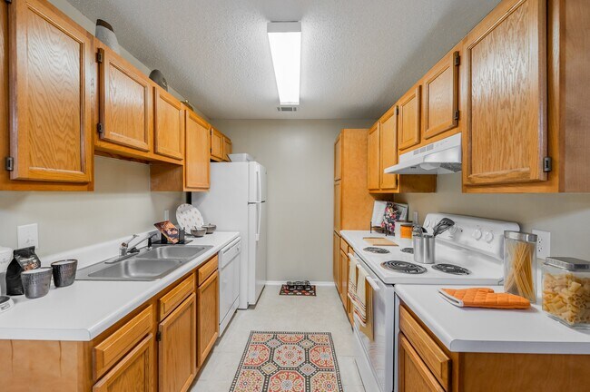 Building Photo - Traditions at Augusta Apartment Homes