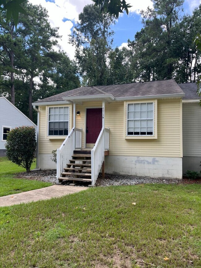 Building Photo - 4013 Catawba St