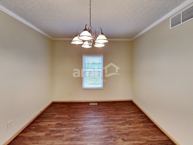 Foto del edificio - 3787 Lake Lanier Dr