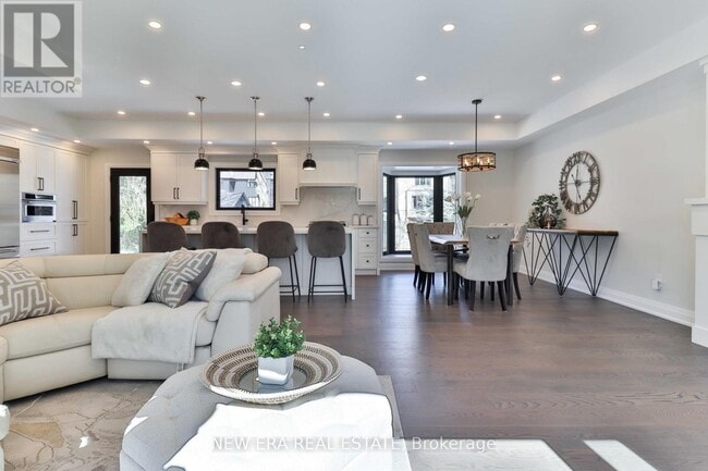 Photo du bâtiment - 1481 Chasehurst Dr