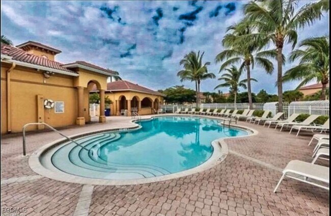 Foto del edificio - 15585 Ocean Walk Circle