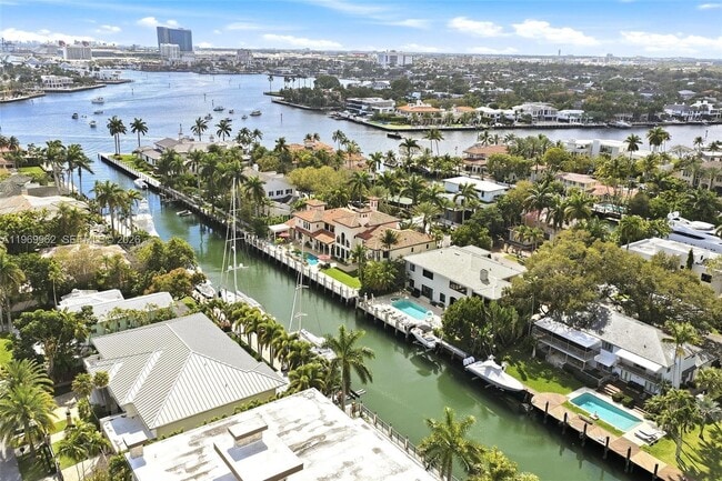 Foto del edificio - 628 Coral Way