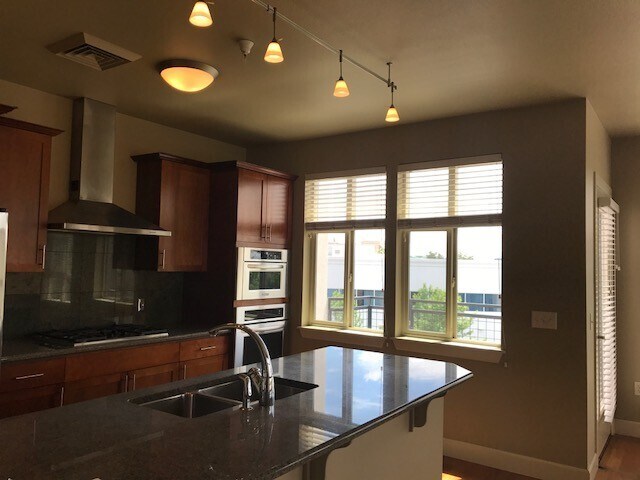 Foto del edificio - Modern 5th Floor Condo at CitySide Lofts – Live in the Heart of Boise!
