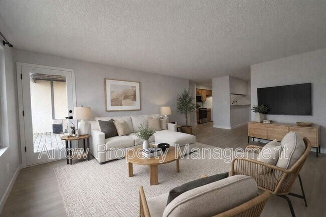 Foto del edificio - 2380 N 44th St