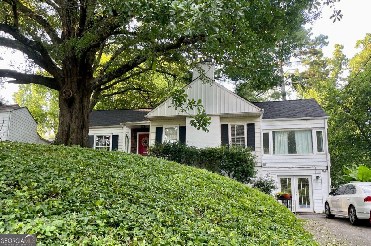 Foto principal - 321 Hascall Rd NW