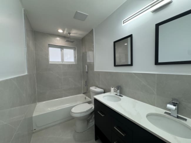 Foto del edificio - 2608 NW 3rd St