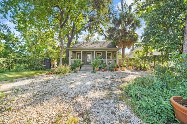 Foto del edificio - 414 Archer St