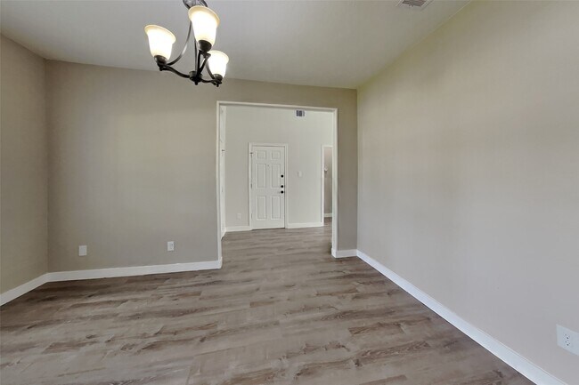 Foto del edificio - 30802 Sifton Dr