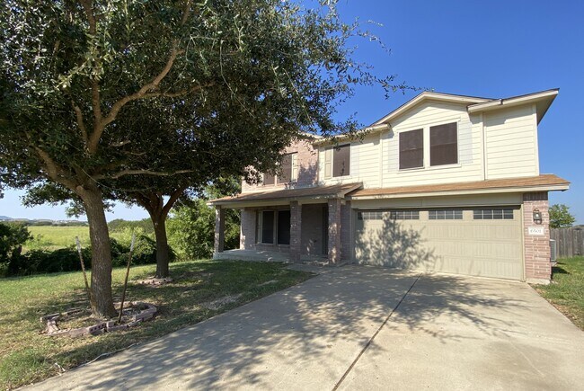 Foto del edificio - 6501 Bridgewood Dr