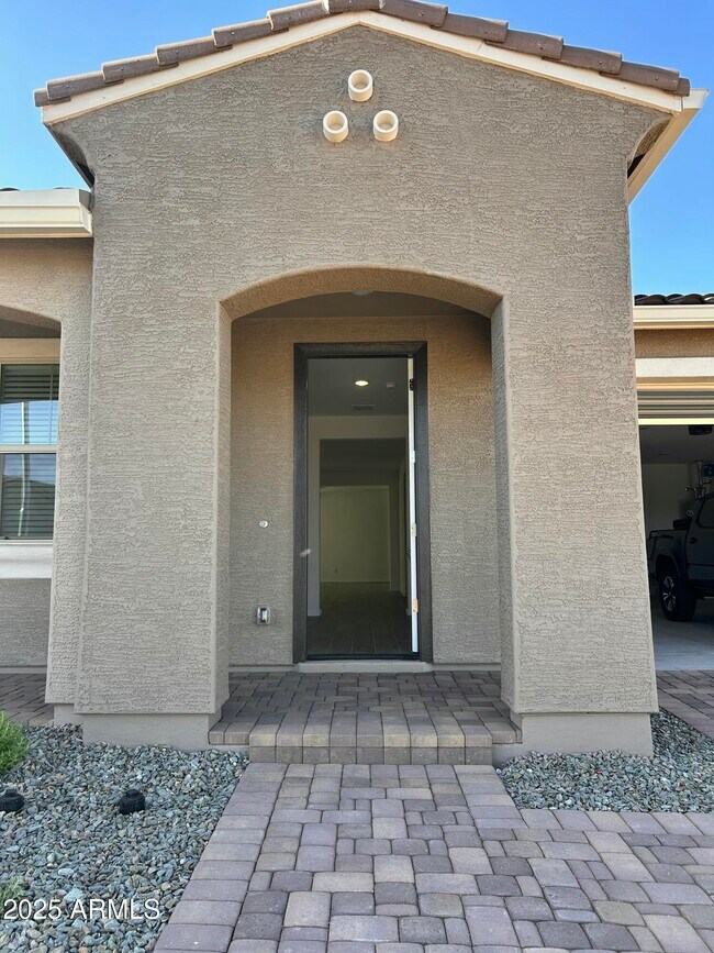 Foto del edificio - 4347 W Bradshaw Creek Ln
