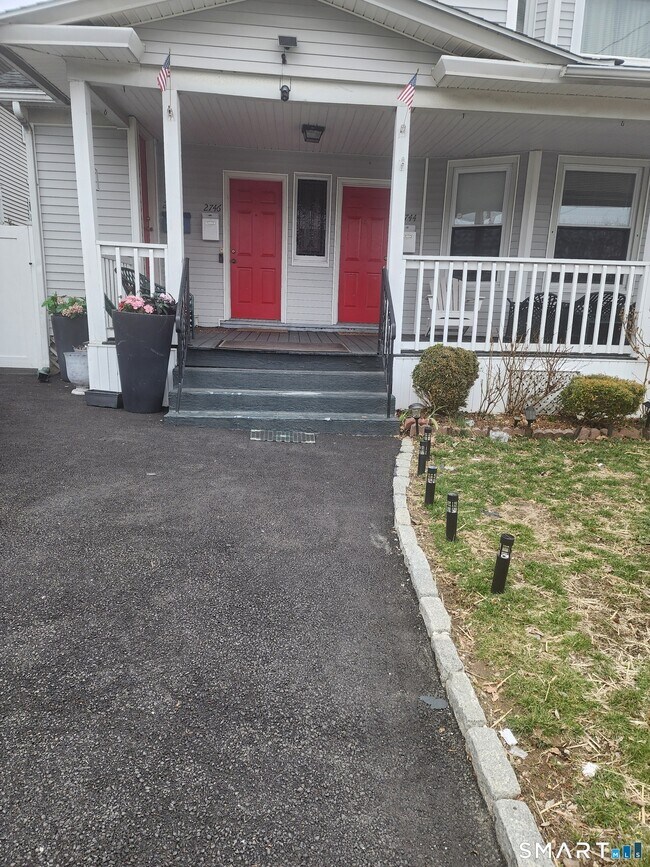 Foto del edificio - 2744 Main St