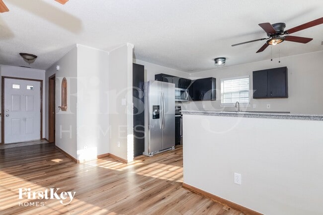 Building Photo - 5355 Milhouse Rd