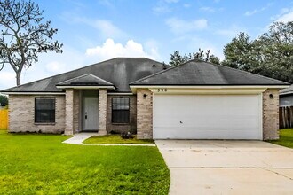 Building Photo - 596 Artesian Ln