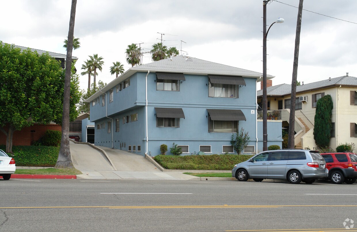 Building Photo - 1208 N Brand Blvd
