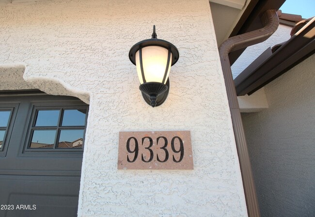 Foto del edificio - 9339 W Glenrosa Ave