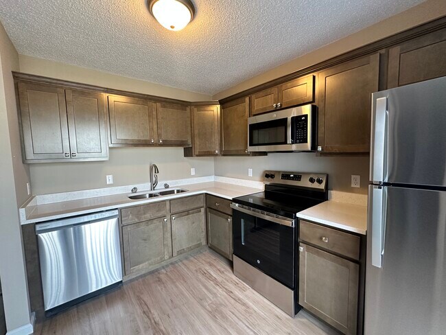 Foto del edificio - Lake View Apartments