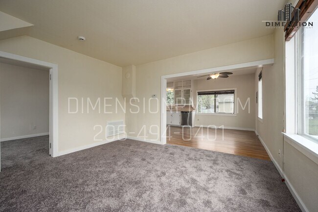 Foto del edificio - Charming 3 Bed, 2 Bath Home in Sedro-Woolley