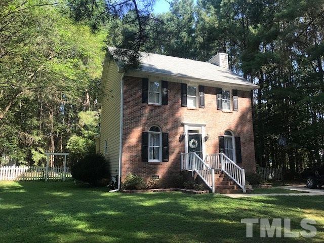 Primary Photo - 105 Fox Run Rd