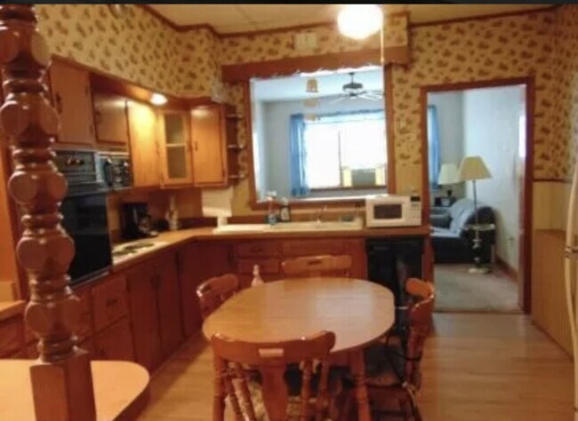 Foto del edificio - 231 Carbon St