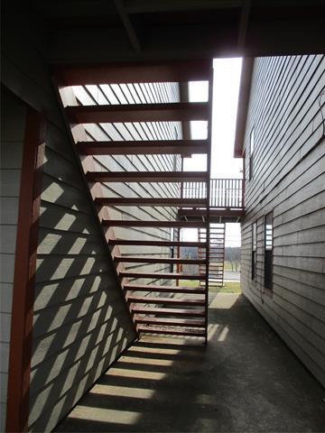 Foto del edificio - 319 Ware Dr