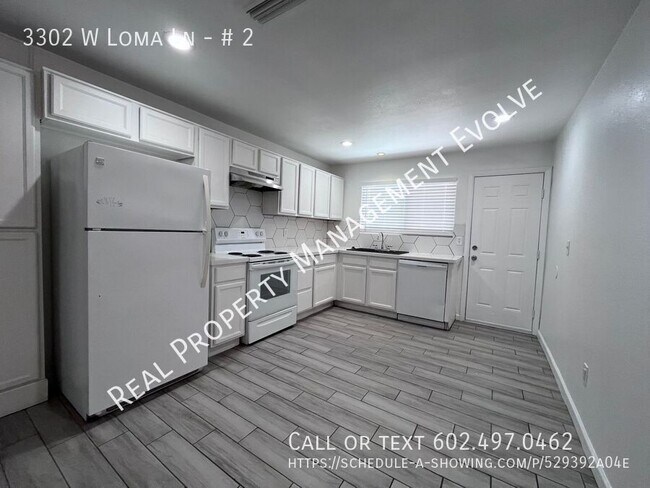 Building Photo - 3302 W Loma Ln