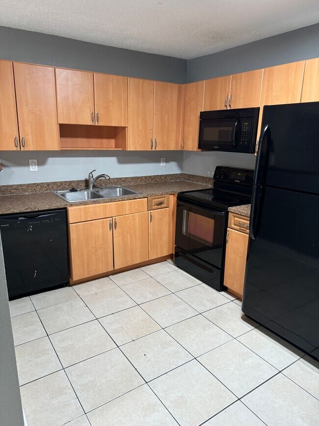 Building Photo - 4021 My Lady Ln, Unit 6, Land O Lakes, FL ...