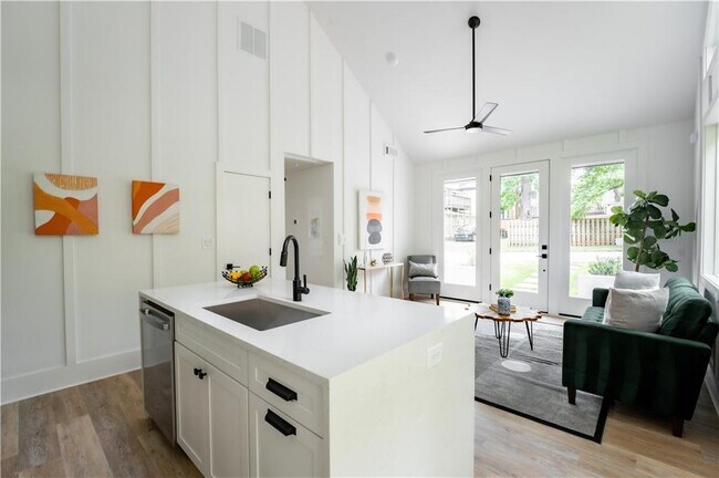 Foto del edificio - 1240 Colmer Ave SE
