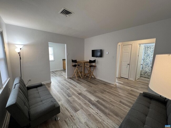 Photo - 301 7th St SW Apartment