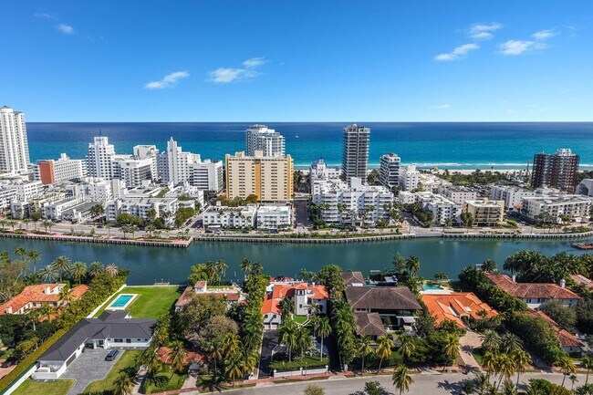Foto del edificio - 3605 Flamingo Dr