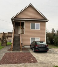 Building Photo - 145 N 13th St