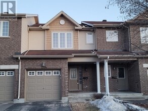 Building Photo - 204 Rolling Meadow Crescent