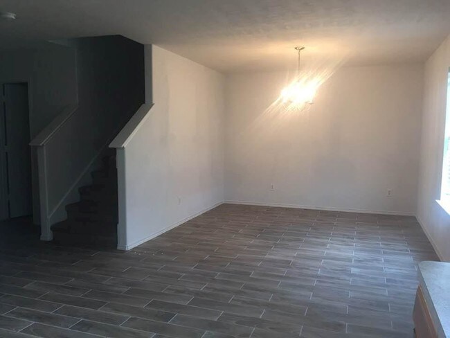 Building Photo - 15703 Regal Trace Ln
