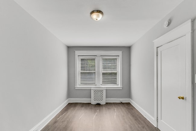 Photo - 7057 Cresheim Rd Apartment