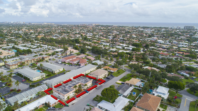 Building Photo - The Coco Palms