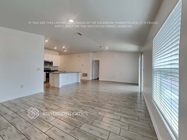 Building Photo - 925 Washington St