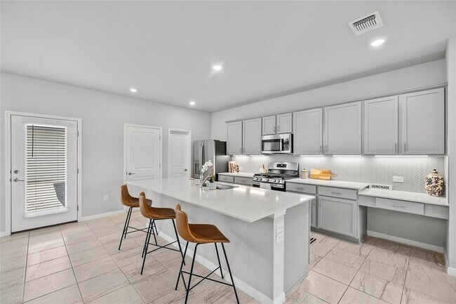 Foto del edificio - Baythorne Dr