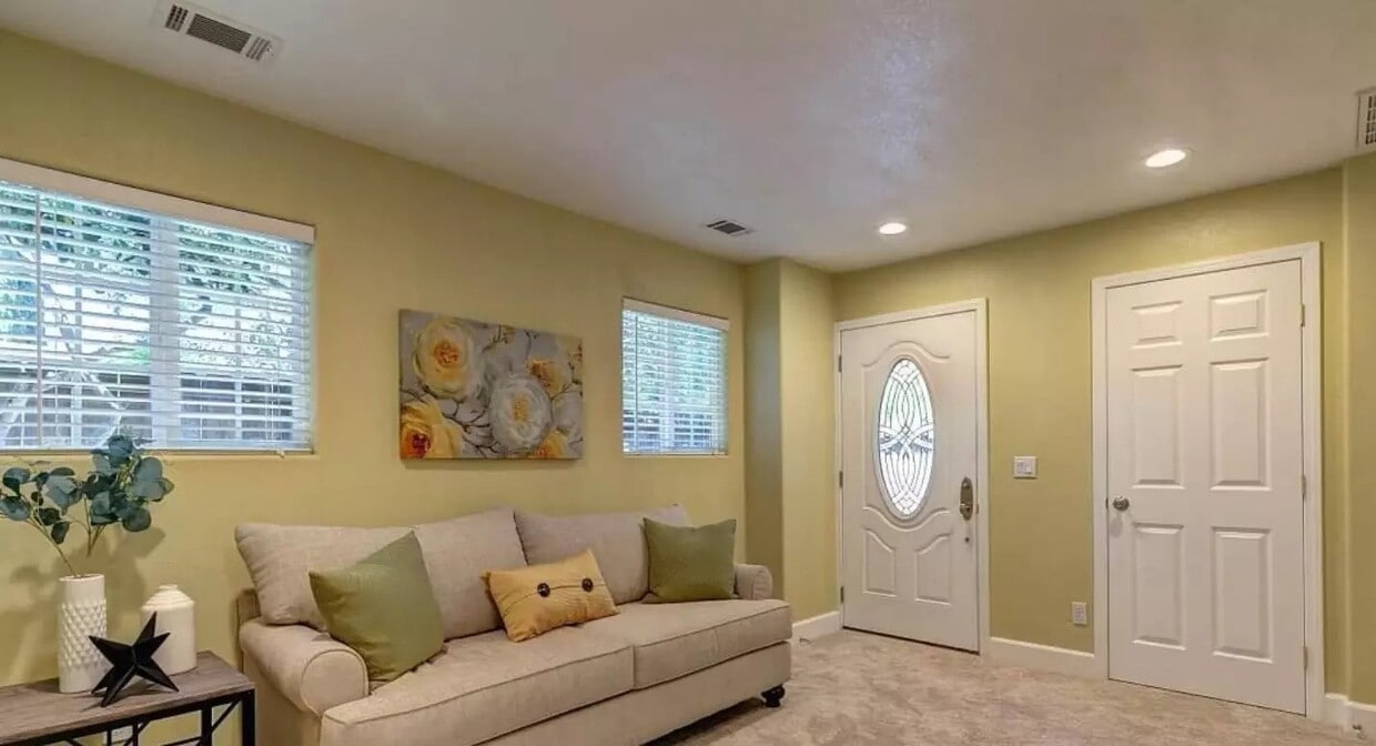 Building Photo - 3406 Blakemore Ct