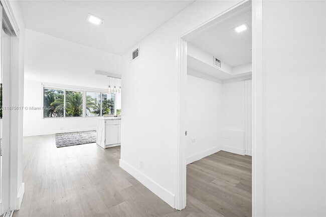 Foto del edificio - 1000 West Ave