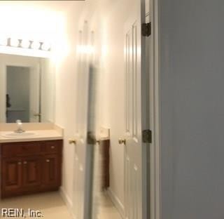 Building Photo - 152 River Walk Ct