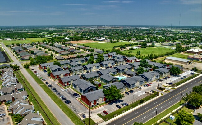 OVERVIEW - The Cottages at Hefner Road