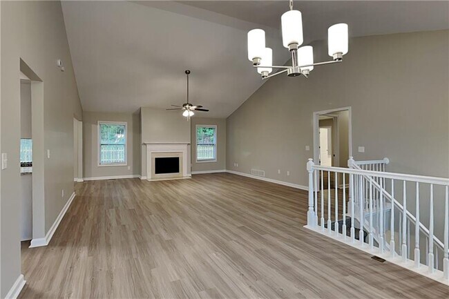 Foto del edificio - 280 Brookview Dr