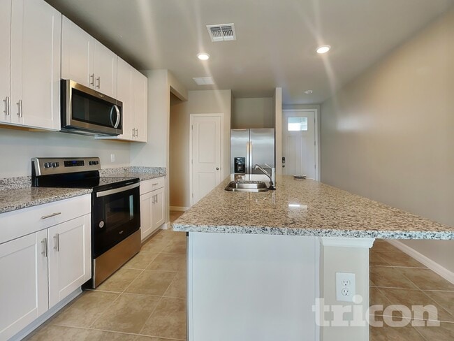 Building Photo - 7148 Boggy Crk Pl