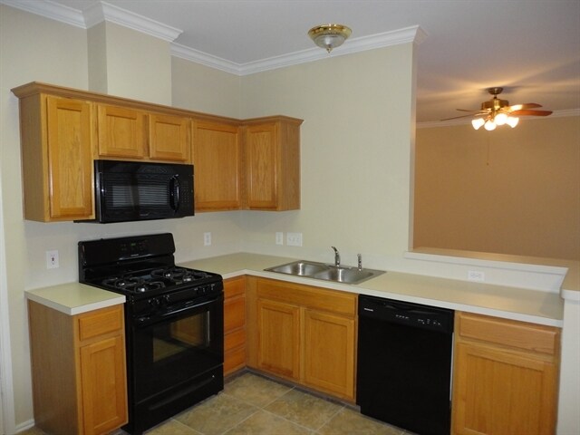 Building Photo - 2326 Loquat Ln