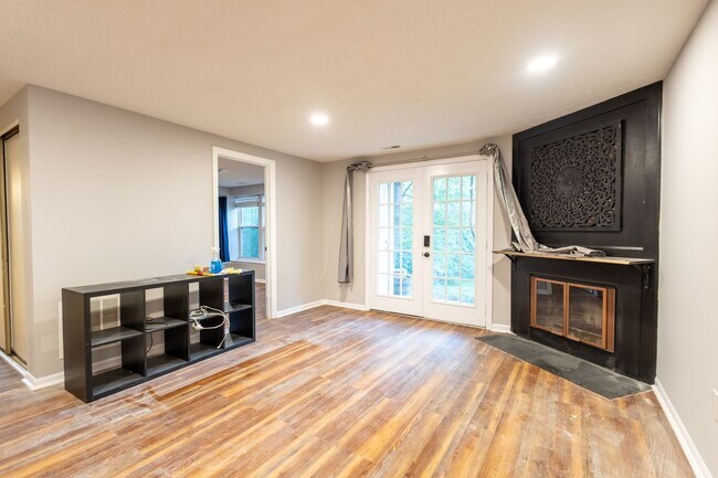 Foto del edificio - Lovely 2 BR/1 BA Condo in Columbia!